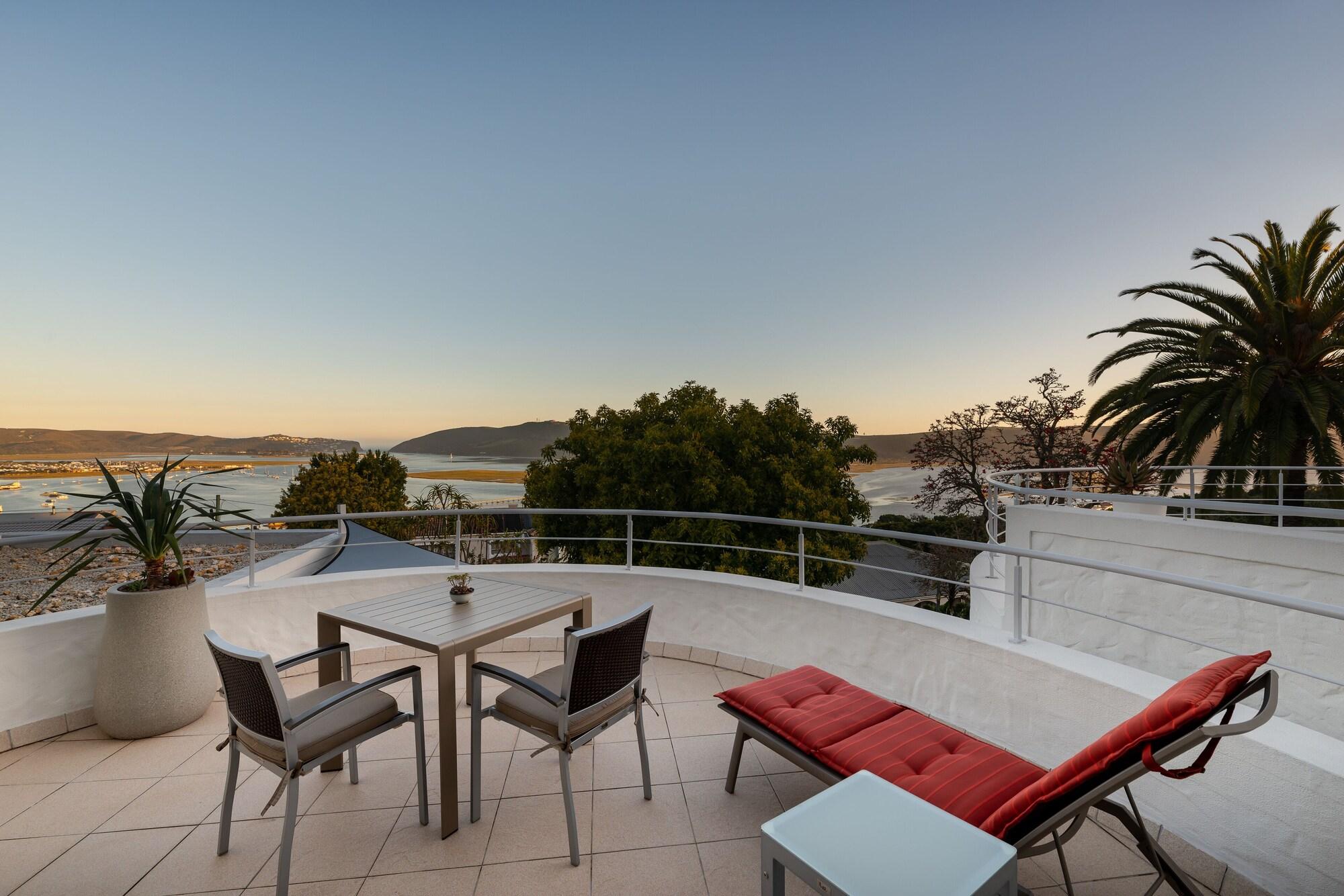 Villa Afrikana Guest Suites By Knysna Paradise Collection Exterior photo