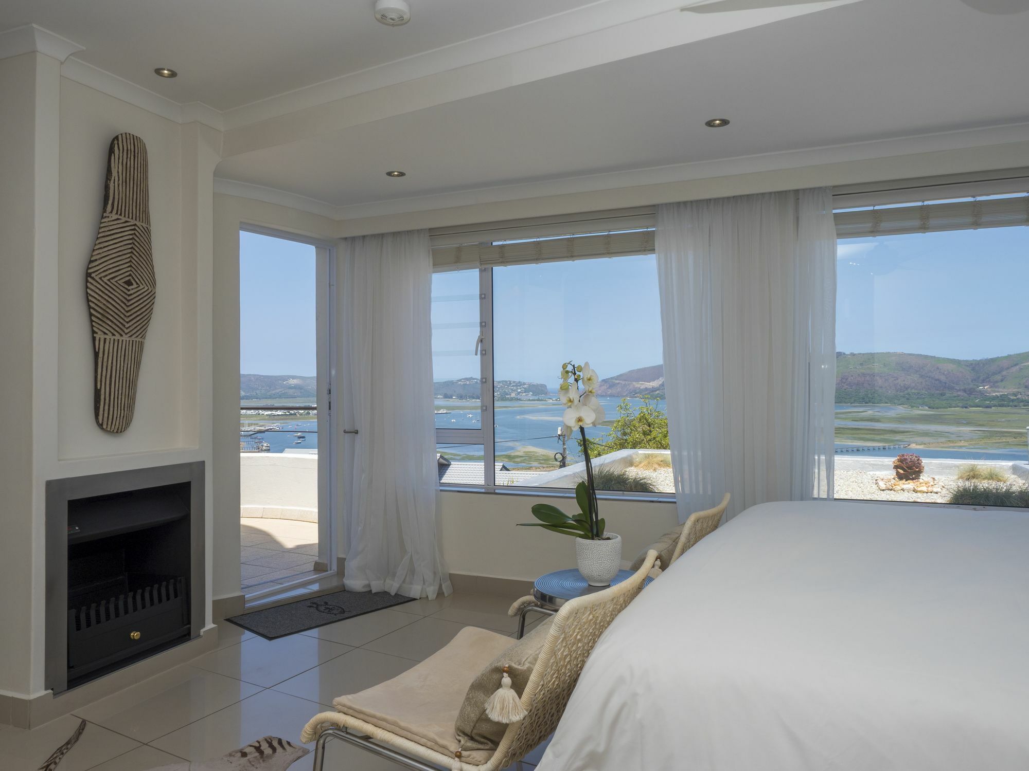 Villa Afrikana Guest Suites By Knysna Paradise Collection Exterior photo