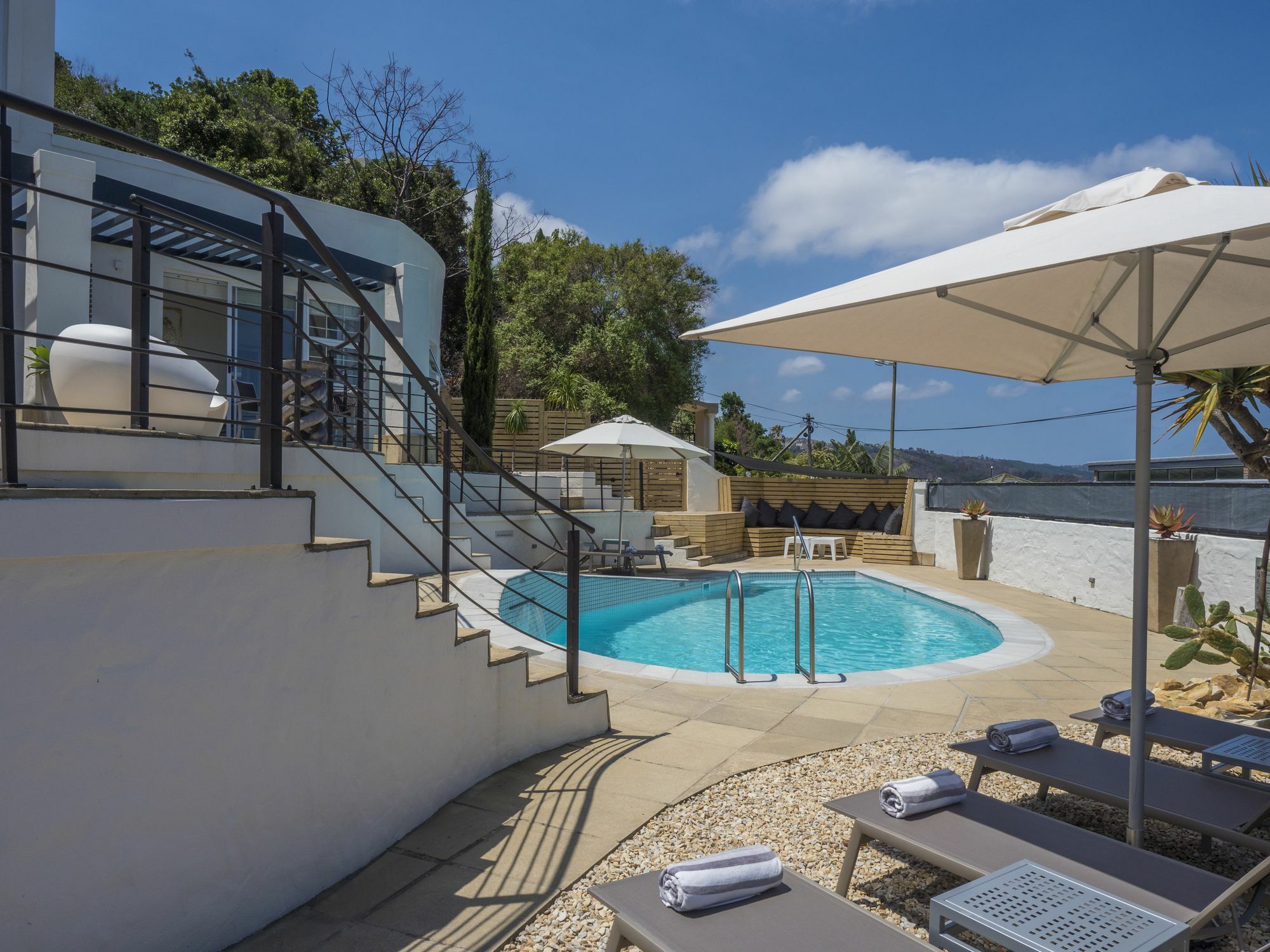 Villa Afrikana Guest Suites By Knysna Paradise Collection Exterior photo